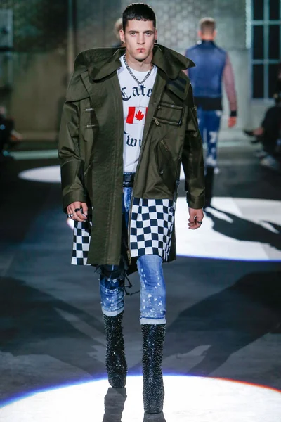 Look 29